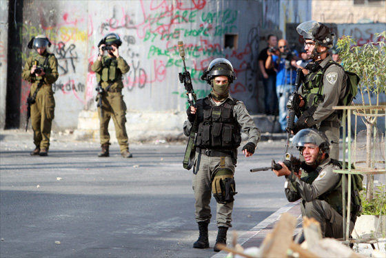 اسرائيل تبدأ بتنفيذ قرارات نتنياهو بهدم البيوت وقتل الفلسطينيين  صورة رقم 7
