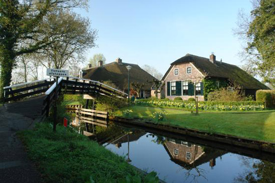 صور رائعة لقرية هادئة في هولندا تمتاز بطبيعة خلابة كأنها الجنة صورة رقم 4