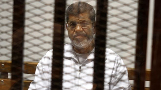 اليوم السبت.. استئناف محاكمة المعزول مرسي وعلاء نجل مبارك صورة رقم 1