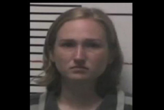  السجن 10 سنوات لمعلمة أمريكية لإقامتها علاقات مع تلاميذها صورة رقم 1
