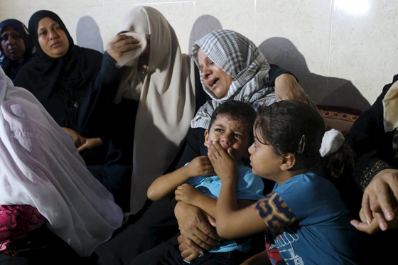 اعدام ثلاثة فلسطينيين بذريعة الارهاب واضراب عام في اراضي 48 صورة رقم 3