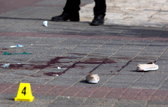اعدام ثلاثة فلسطينيين بذريعة الارهاب واضراب عام في اراضي 48 صورة رقم 17
