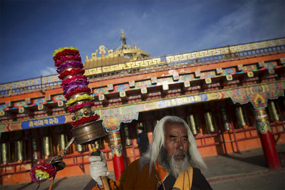 تعرف بالصور على معهد البوذية التيبتية الاكبر والاكثر اهمية في العالم صورة رقم 4