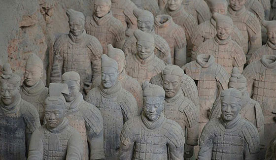 تيراكوتا.. جيش تحت الارض يحرس قبر الامبراطور الصيني العظيم صورة رقم 1