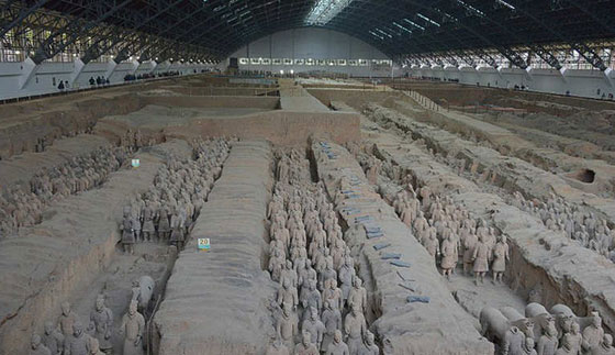 تيراكوتا.. جيش تحت الارض يحرس قبر الامبراطور الصيني العظيم صورة رقم 2
