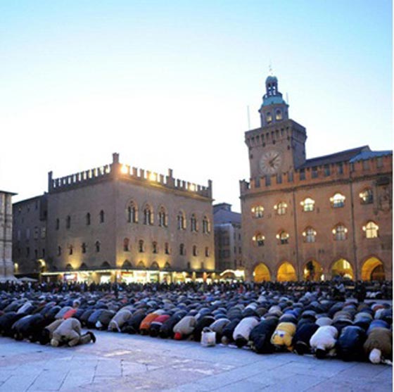 وزير ايطالي: سنحظر المراكز الاسلامية والمساجد غير المرخصة صورة رقم 1