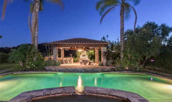 سيلينا غوميز تعرض منزلها للبيع بـ 4.5 مليون دولار صورة رقم 7