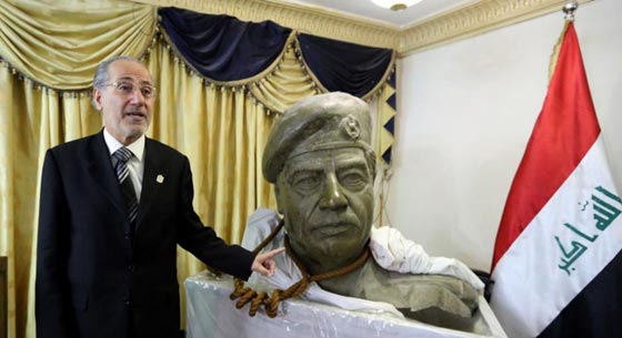تفاصيل اليوم الاخير في حياة صدام حسين.. من الصلاة الى حبل المشنقة  صورة رقم 1