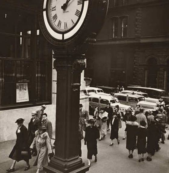مصورة فوتوغرافية تعيد الى الذاكرة صور نيويورك قبل 80 عاما صورة رقم 4