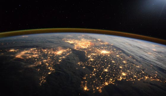 صور مثيرة.. شاهد بريطانيا ومصر تشعان نورا من الفضاء صورة رقم 6