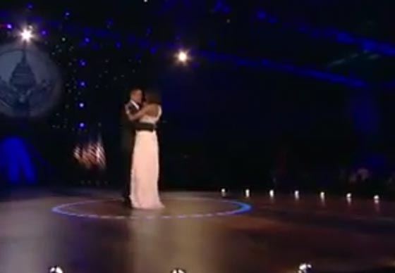 اوباما وميشيل يحييان ذكرى شهر التاريخ الاسود بالرقص على انغام بيونسيه صورة رقم 2