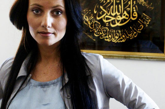 افتتاح اول مسجد في الدنمارك تؤم المصلين فيه امرأة صورة رقم 2
