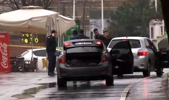 مقتل امرأتين خلال مهاجمتهما مركزا للشرطة في اسطنبول صورة رقم 4