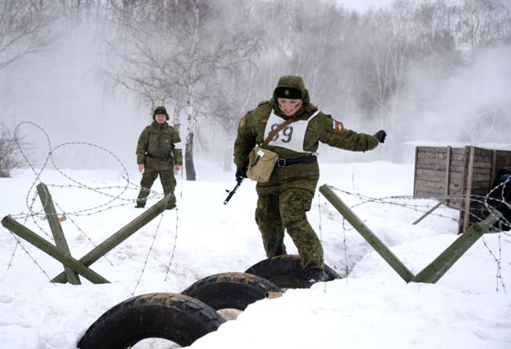 صور أجمل وأقوى المجندات الروسيات: اول مسابقة من نوعها صورة رقم 6