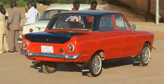 معرض سيارات استخدمها صانعو التاريخ في الخرطوم صورة رقم 1