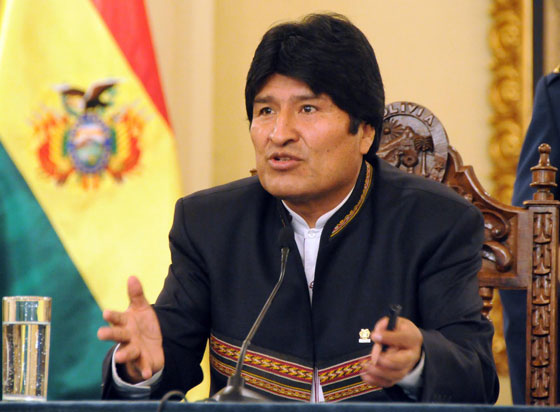 الرئيس البوليفي يخضع لفحص الابوة بدعوى اقامتها عليه صديقته صورة رقم 13