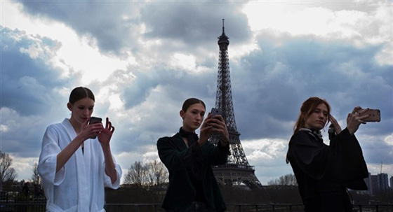  8 معلومات قيمة عن برج ايفل اهم معالم باريس صورة رقم 6