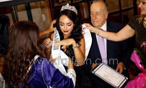 هند السداسي ملكة جمال المغرب تهدي اللقب للملك محمد السادس صورة رقم 5