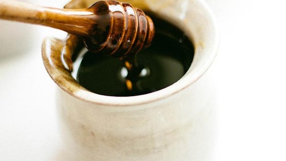 العسل الاسود منجم صحي يداوي العديد من الادواء.. منها السكري  صورة رقم 3
