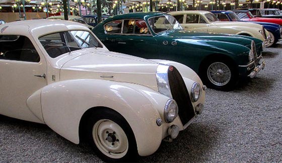 صور متحف اجمل السيارات في العالم.. من بوجاتي الى مرسيدس  صورة رقم 8