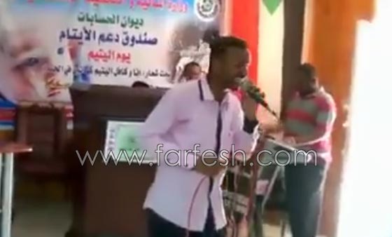 فيديو طريف: كوميديان سوداني يقلد شيرين  ببراعة ويضحك الموجودين صورة رقم 3