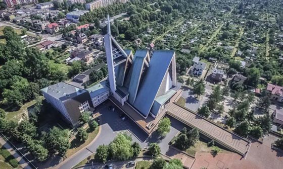 صور كنائس غريبة في بولندا تكشف اسرارها وخفاياها  صورة رقم 1