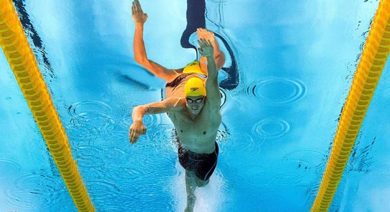 لوحات اسطورية لسباحين محترفين تحت الماء.. شاهدهم صورة رقم 5