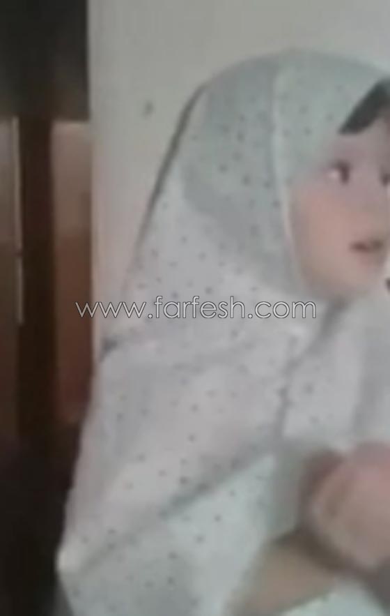 فيديو مؤثر.. طفلة سورية تردد الدعاء بالفرج وطائرة تقصف بيتها! صورة رقم 3