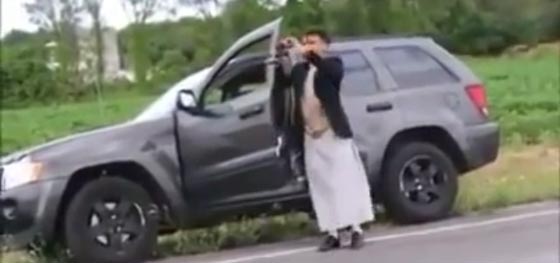 الشرطة الامريكية توقف يمنيا بسبب رقصة وسط الشارع.. فيديو صورة رقم 3
