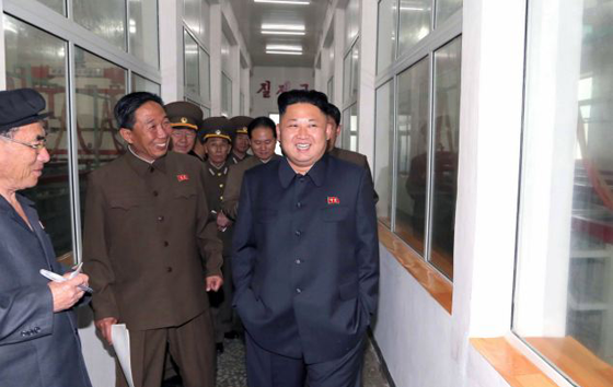 الكلاب الجائعة وكرات اللهب أساليب شيطانية يستخدمها رئيس كوريا الشمالية لتنفيذ حكم الاعدام صورة رقم 9