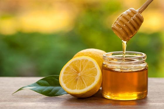  خلطة الليمون والعسل لتنظيف البشرة واكسابها تألقا واشراقا  صورة رقم 3