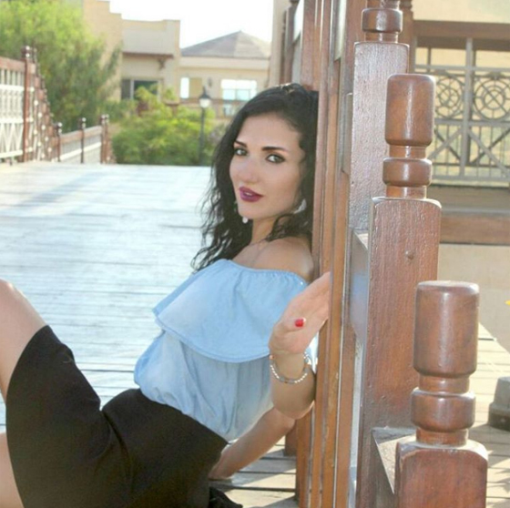 سالي فريتخ ملكة جمال فلسطينية: لن اكون بجرأة جيجي حديد صورة رقم 38