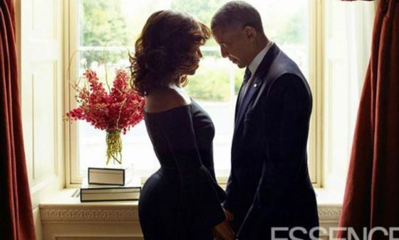 صور رومانسية تجمع اوباما مع زوجته ميشيل تحصد اعجاب الجمهور صورة رقم 2