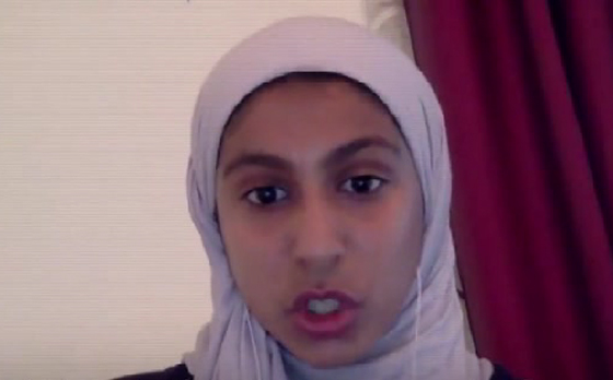 فيديو فتاة سعودية تصمم إيموجى (الحجاب) وتطالب بالتغيير! صورة رقم 1