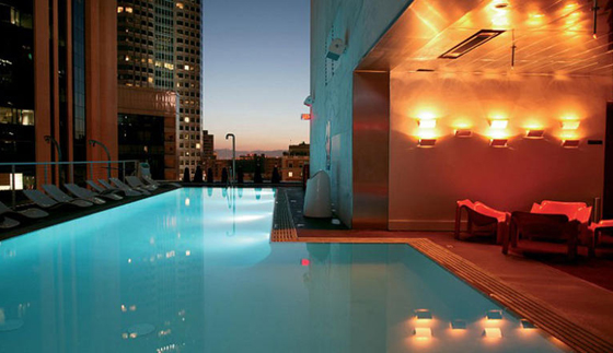 صور اجمل احواض السباحة في مدينة الاحلام لوس انجلوس صورة رقم 8