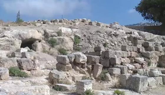  بالفيديو: اكتشاف كهف السيد المسيح وفيه كنيسة بيزنطية في الأردن صورة رقم 3