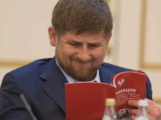 الرئيس الشيشاني فخور بابنه وينشر فيديو فوزه بالقاضية في 14 ثانية صورة رقم 11