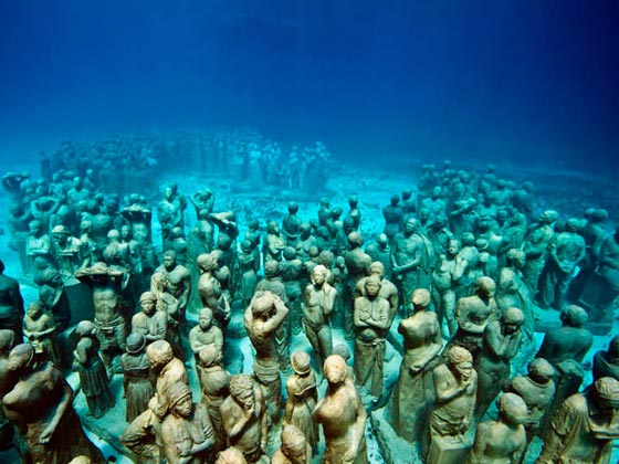 متحف غارق تحت الماء في كانكون يضم اكثر من 500 منحوتة!   صورة رقم 10