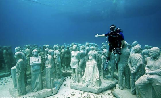 متحف غارق تحت الماء في كانكون يضم اكثر من 500 منحوتة!   صورة رقم 21