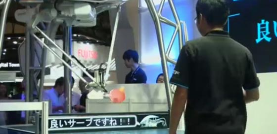 روبوت ياباني يدرّب اللاعبين على تنس الطاولة صورة رقم 1