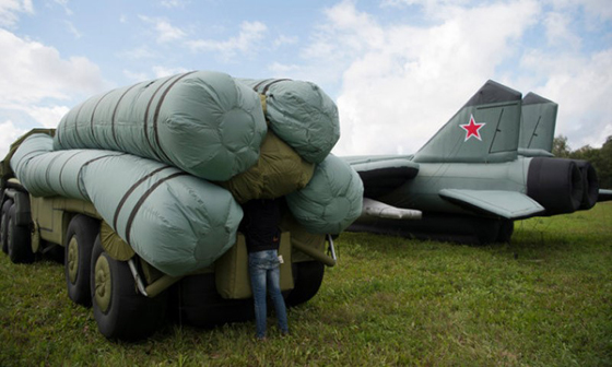 شاهد بالصور ترسانة عسكرية روسية قابلة للنفخ لتمويه الاعداء! صورة رقم 6