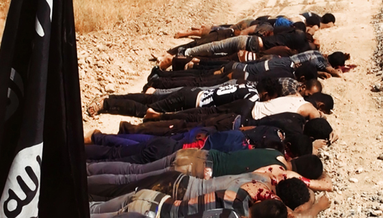 معلومات استخباراتية.. داعش اعدم 284 رجلا وطفلا في الموصل  صورة رقم 1