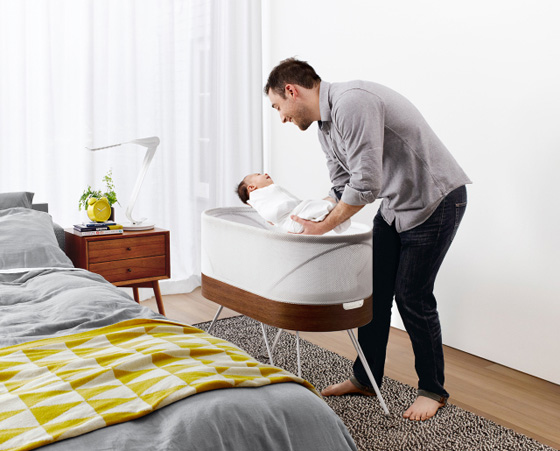  سرير جديد للرضع يقدم حلا للآباء والامهات المحرومين من النوم صورة رقم 5