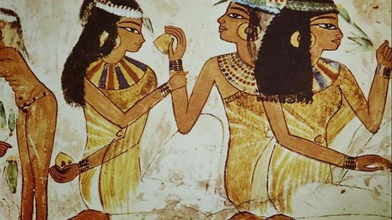 ما اصل الملابس الداخلية وهل كانت المصرية الفرعونية او من ارتدتها؟ صورة رقم 8
