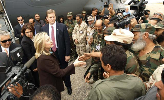 وثائق سرية.. كلينتون تعمدت تدمير ليبيا وهدية من قطر مليون دولار صورة رقم 6