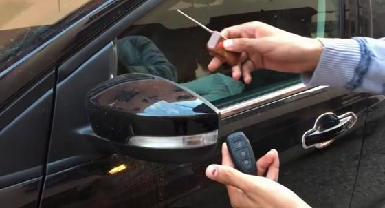 تحذير من جهاز يساعد على سرقة كل انواع السيارات.. شاهد الفيديو صورة رقم 1