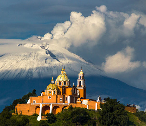 كنيسة في المكسيك فوق أحد الجبال تحمل سراً غامضاً  صورة رقم 6