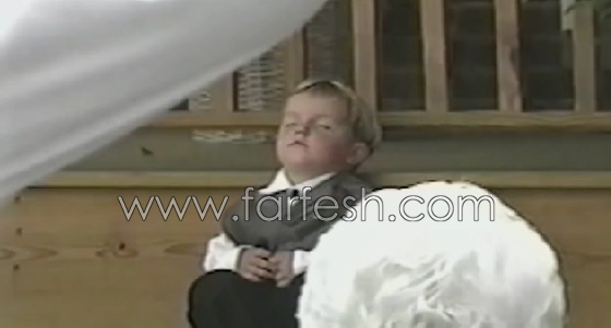 فيديو مضحك: ردود فعل الأطفال تعكس براءتهم وشقاوتهم في الأعراس صورة رقم 4