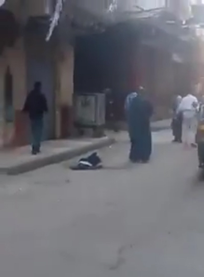 فيديو صادم.. رجل مصري يقفز منتحرا من الطابق التاسع امام الكاميرات صورة رقم 4