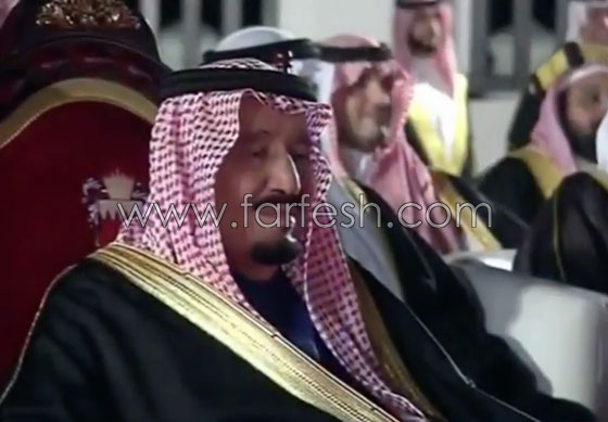 فيديو: الملك سلمان يشارك في رقصة شعبية في المنامة مع ملك البحرين صورة رقم 9